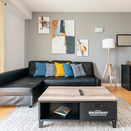 Bright & Spacious 2 Bed Flat 2 Bath W Garage In Lagos Marina Ngoại thất bức ảnh