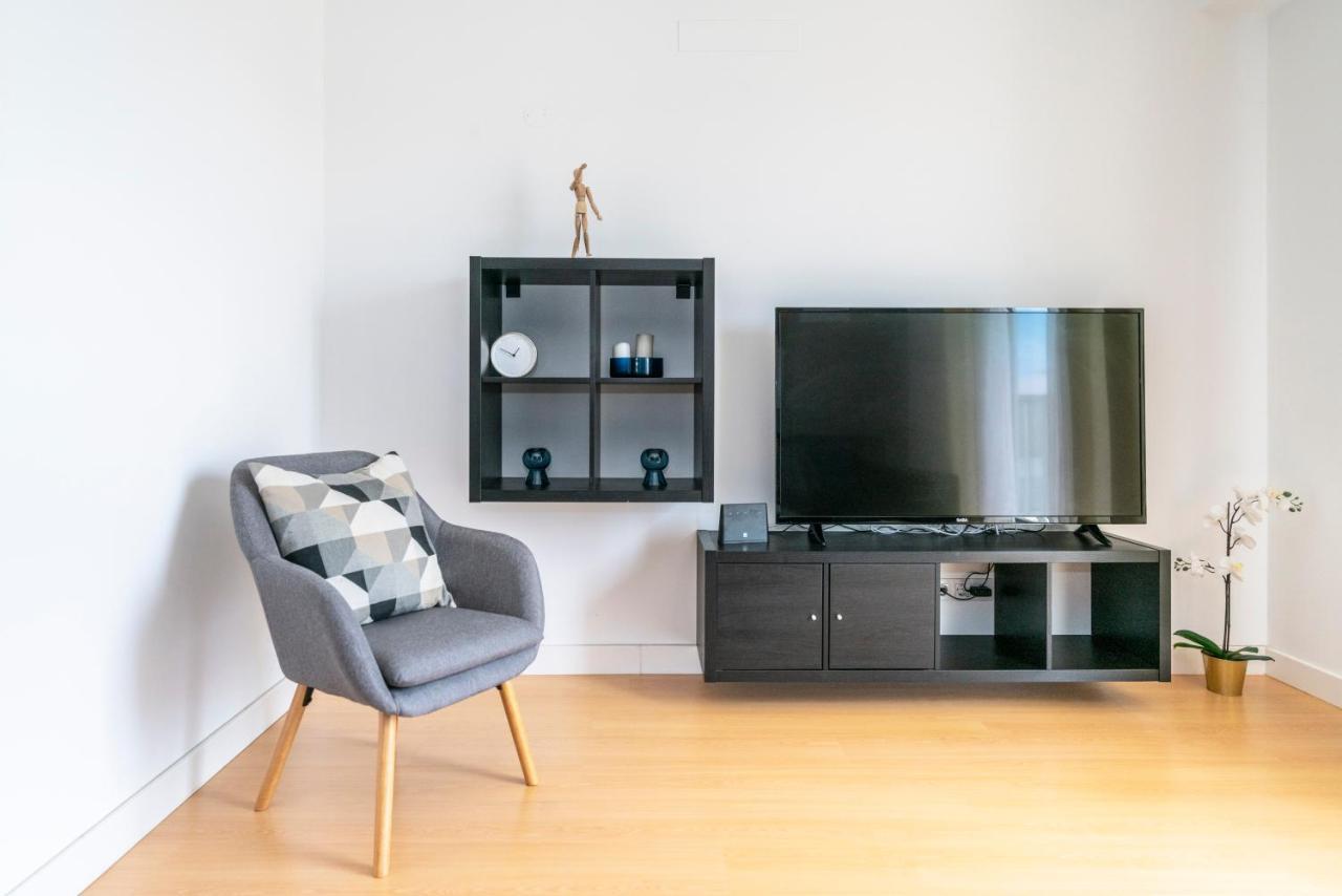 Bright & Spacious 2 Bed Flat 2 Bath W Garage In Lagos Marina Ngoại thất bức ảnh