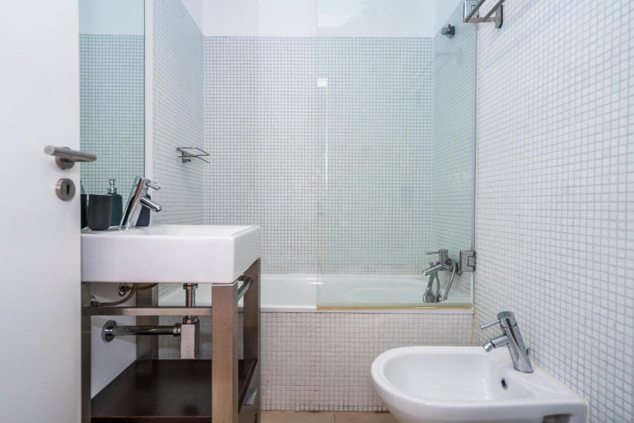 Bright & Spacious 2 Bed Flat 2 Bath W Garage In Lagos Marina Ngoại thất bức ảnh