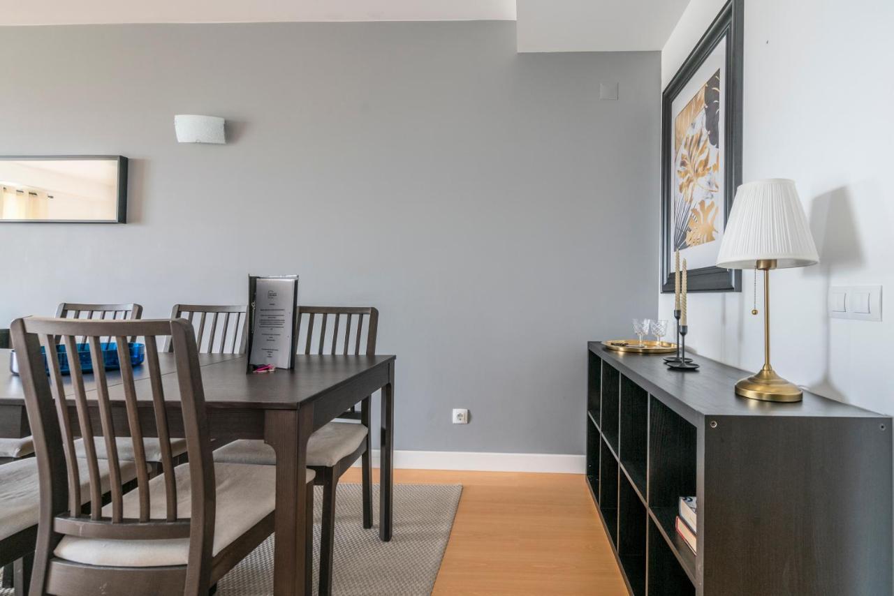 Bright & Spacious 2 Bed Flat 2 Bath W Garage In Lagos Marina Ngoại thất bức ảnh