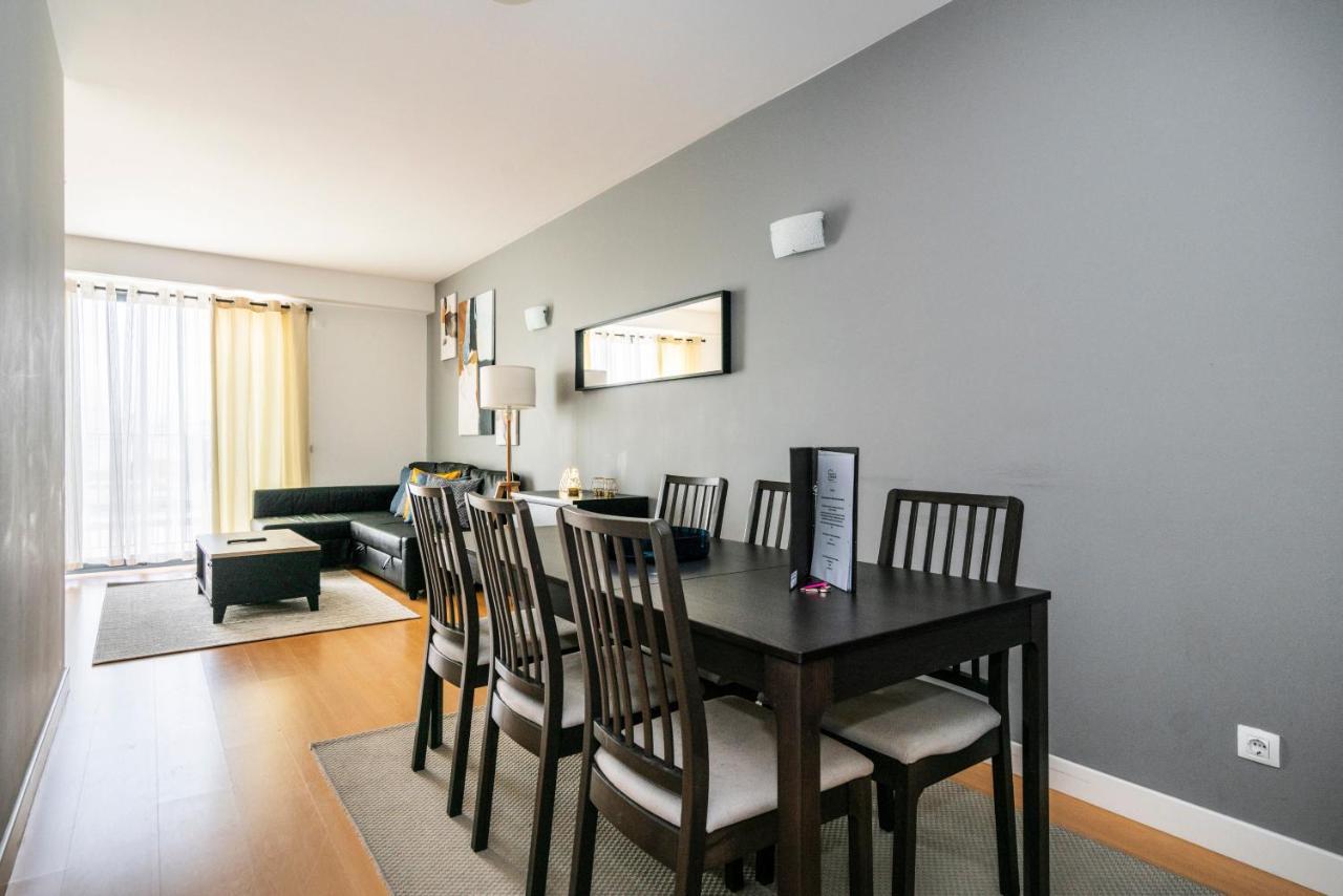 Bright & Spacious 2 Bed Flat 2 Bath W Garage In Lagos Marina Ngoại thất bức ảnh