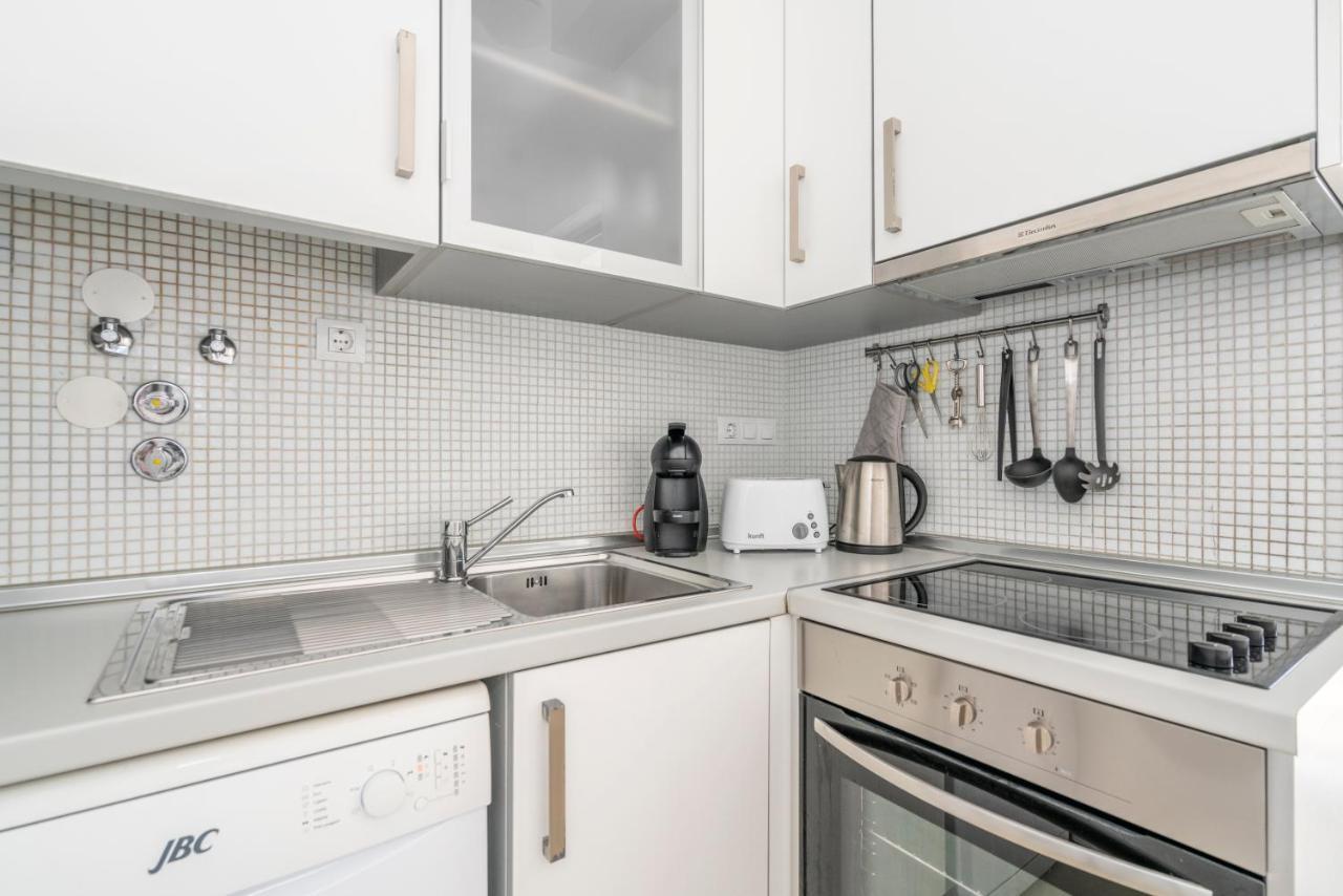 Bright & Spacious 2 Bed Flat 2 Bath W Garage In Lagos Marina Ngoại thất bức ảnh